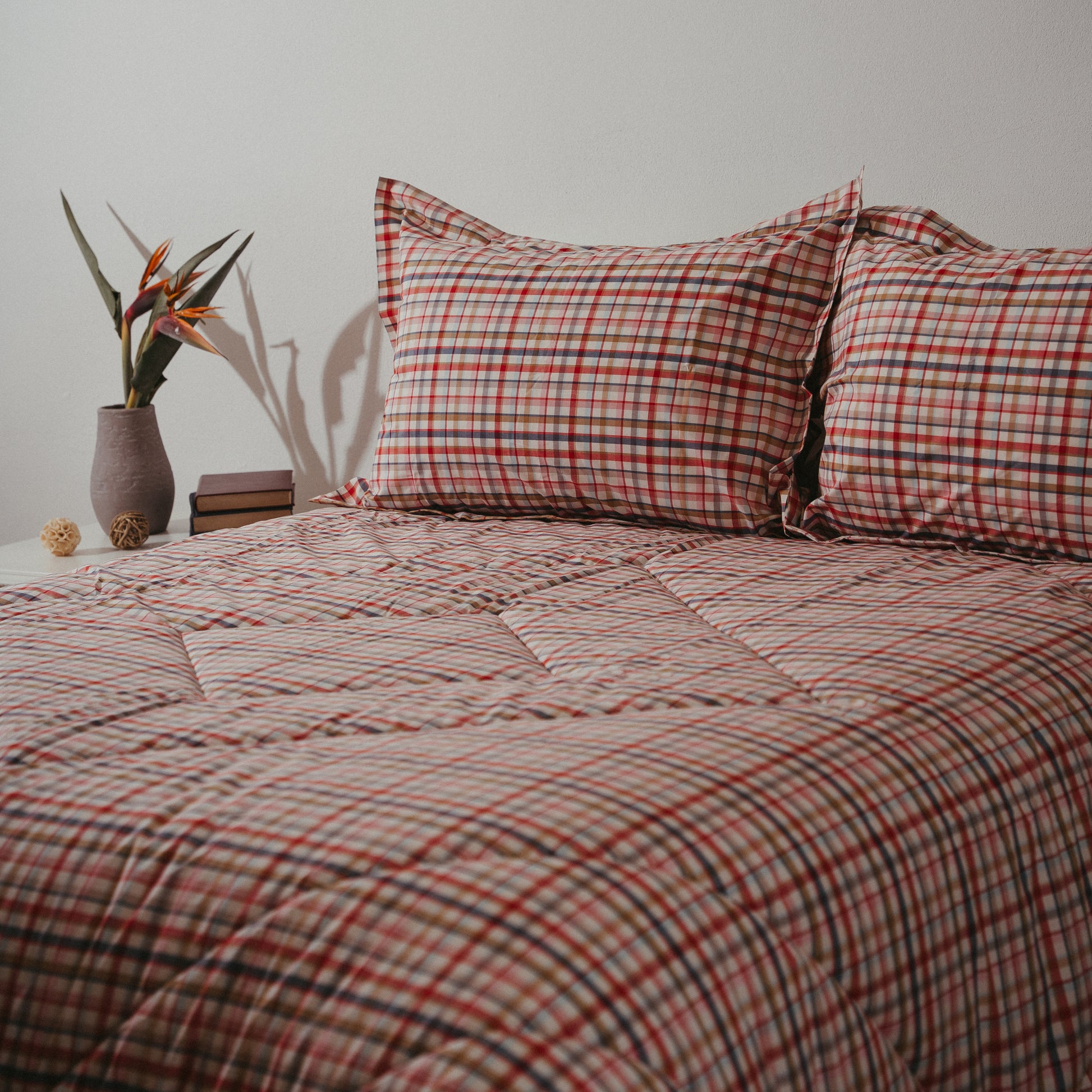 Colcha Decorativa, REDFLAG