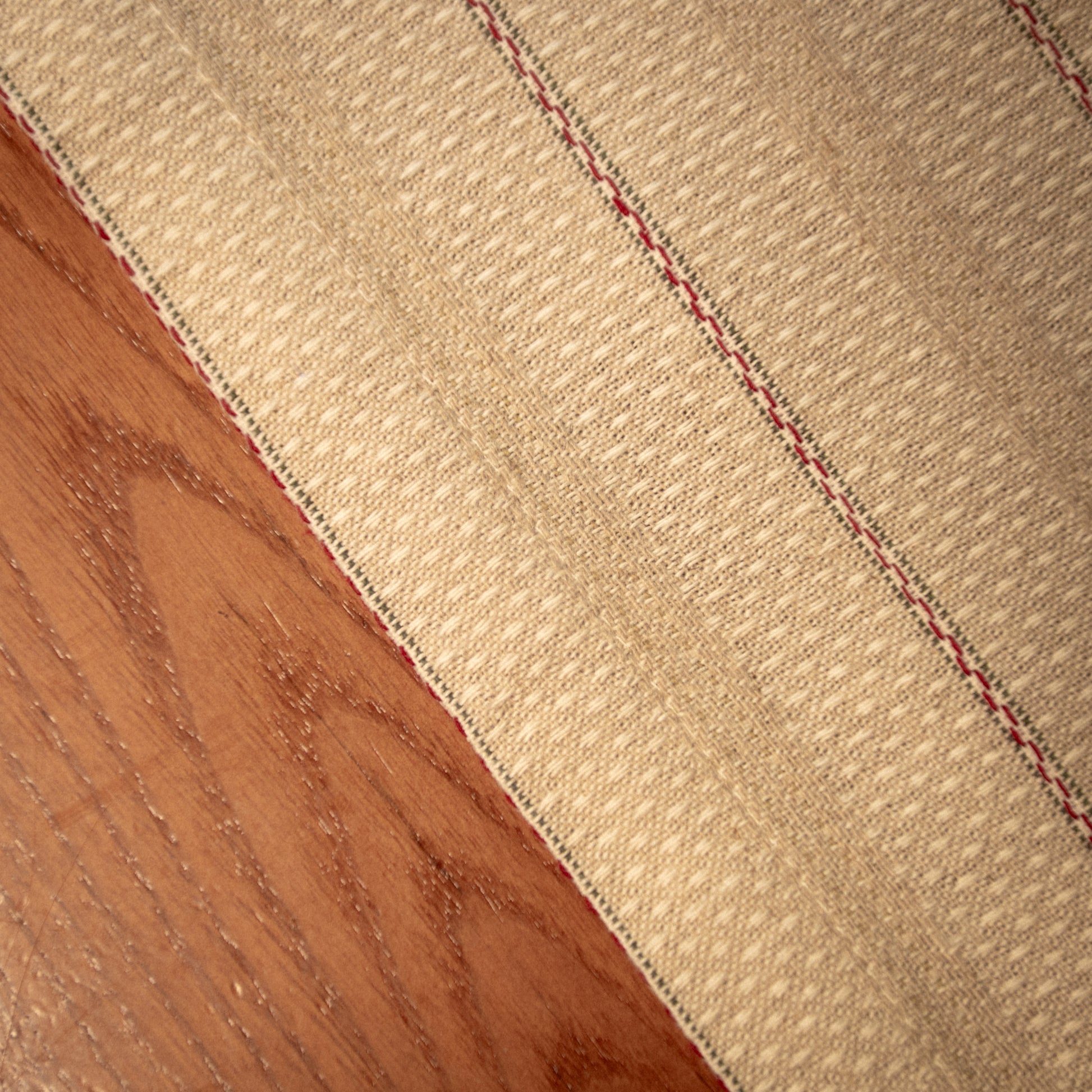 Corredor de Mesa PLAGEA, Vermelho