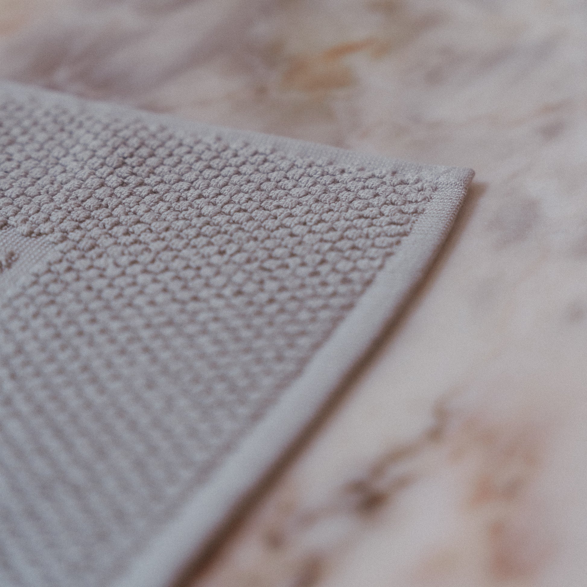 Tapete Banho Simples, Cinza