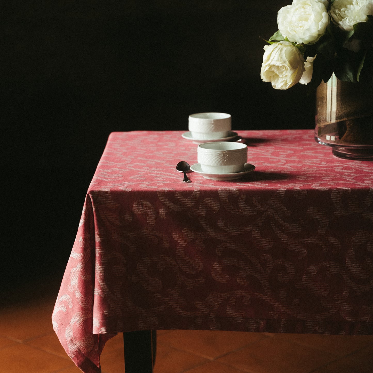 Toalha de Mesa, Brocado Bordeaux Natal